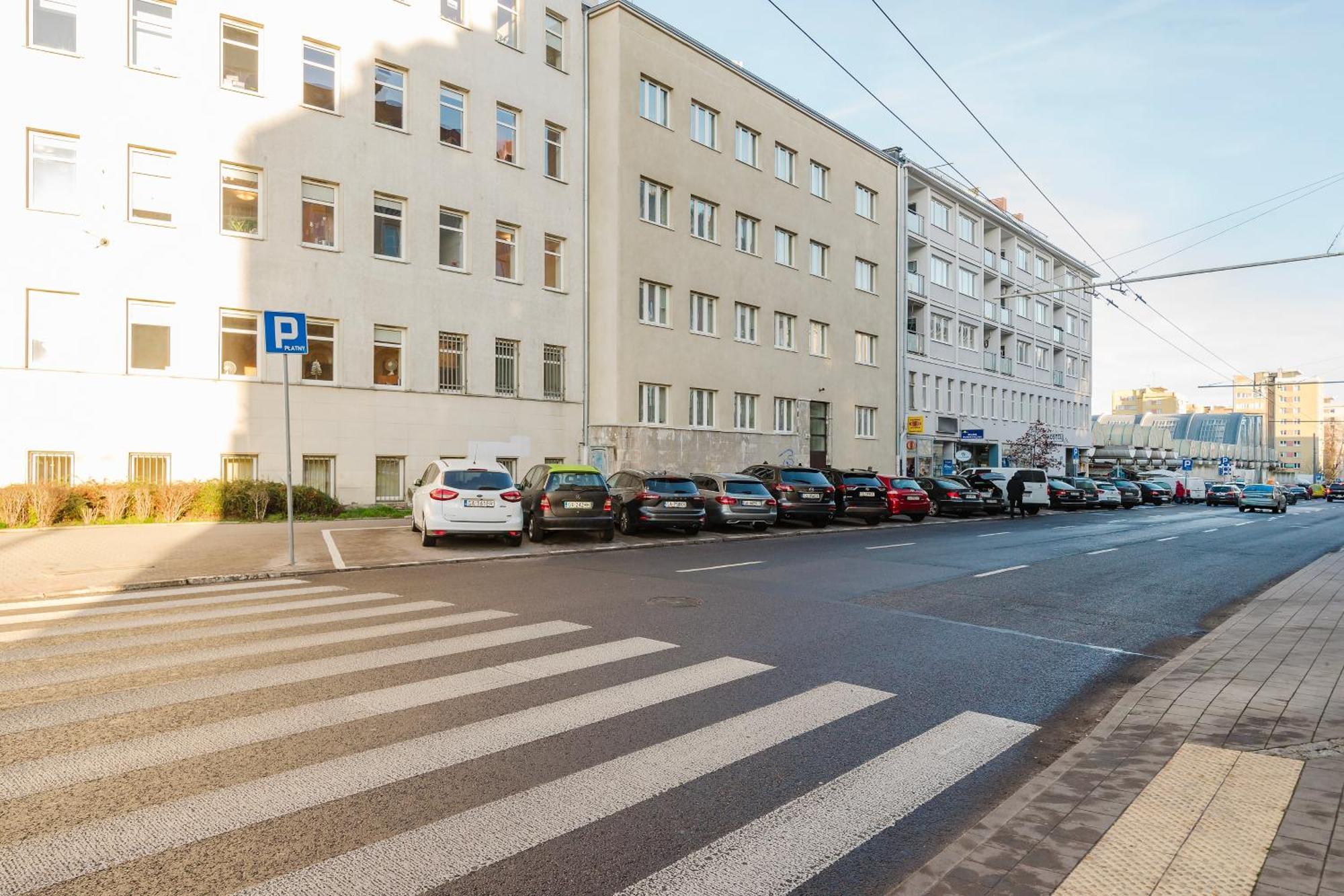 Hala Hostel - Pokoje Na Wylacznosc Tuz Przy Dworcu Gdynia Zewnętrze zdjęcie